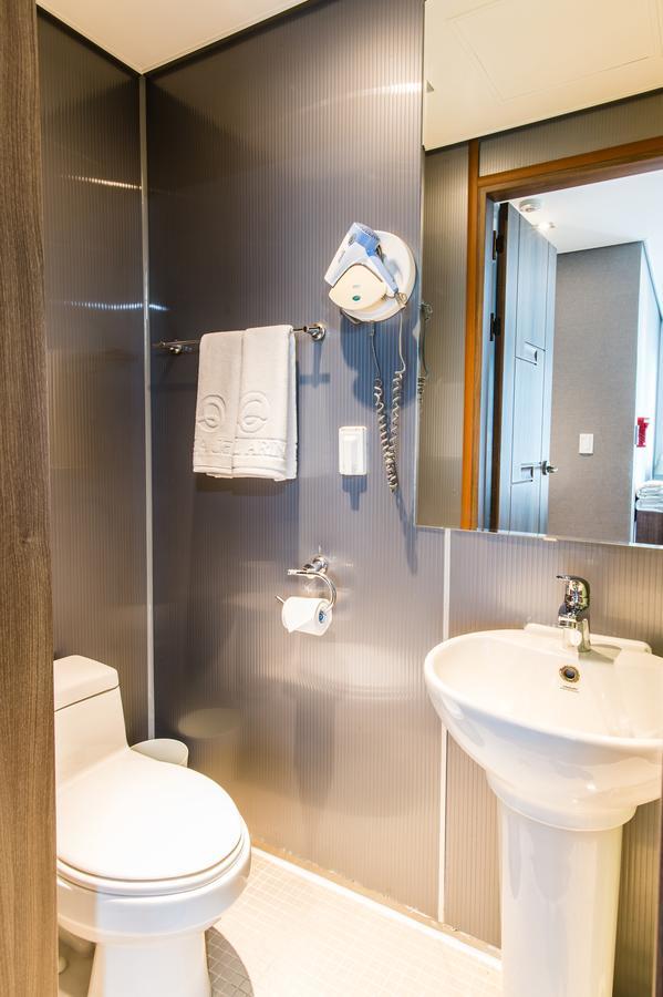 Hotel Arinus Shinchon Séoul Extérieur photo