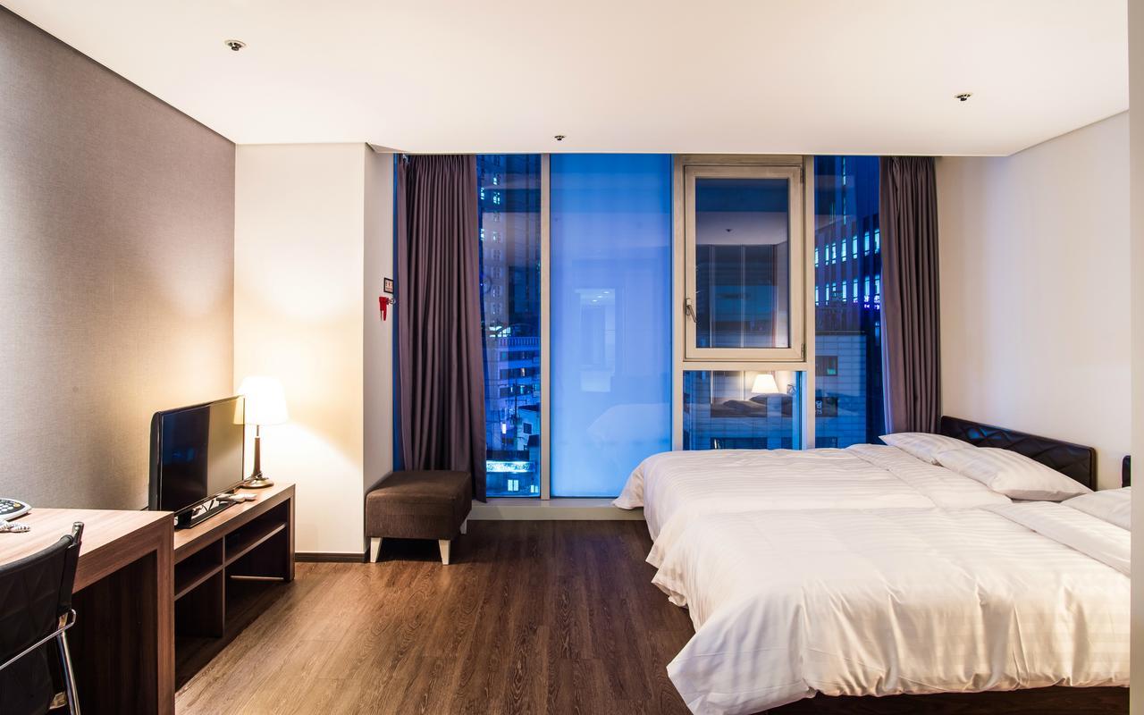 Hotel Arinus Shinchon Séoul Extérieur photo